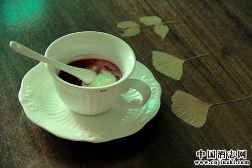 紅酒酸奶的制作