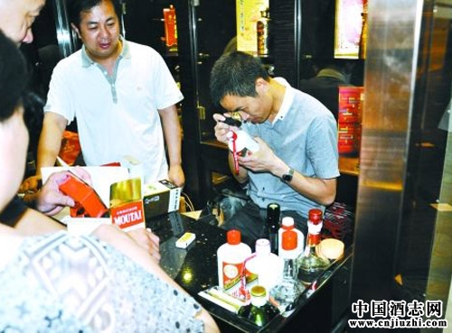 盤點幾個可以權(quán)威的鑒定老酒的地方和方式