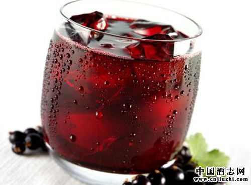 用堿面判紅酒真偽
