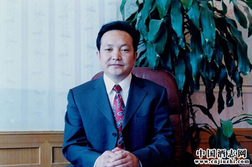 青青稞酒總經理:郭守明借助