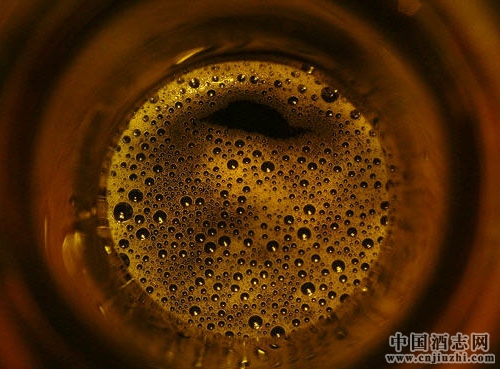 酒水知識:濃色啤酒好喝嗎?濃色啤酒介紹?