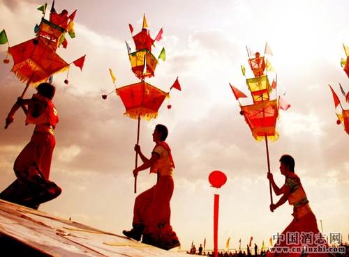中國傳統(tǒng)酒文化與民俗關(guān)系密不可分