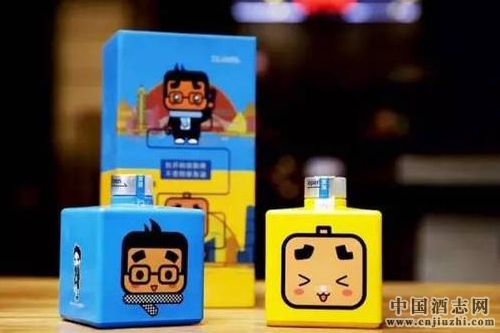 江小白發布限量版藝術酒瓶