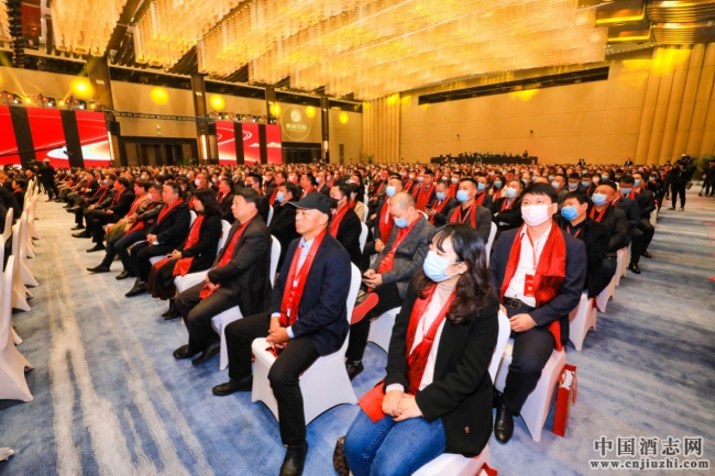 習(xí)酒公司2021年全國經(jīng)銷商大會現(xiàn)場 習(xí)酒公司2021年全國經(jīng)銷商大會現(xiàn)場